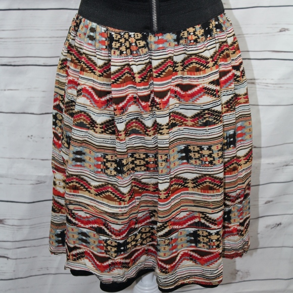 Charlotte Russe Aztec Print Dress - Picture 7 of 8